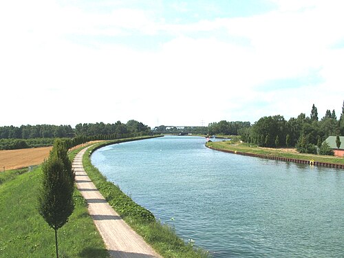 500px-Dortmund-Schwieringhausen_Hafen.jpg